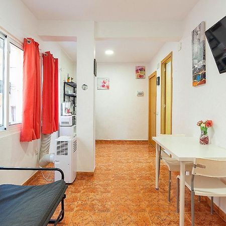 Soho Rooms Citycenter, Young People Only Malaga Bagian luar foto