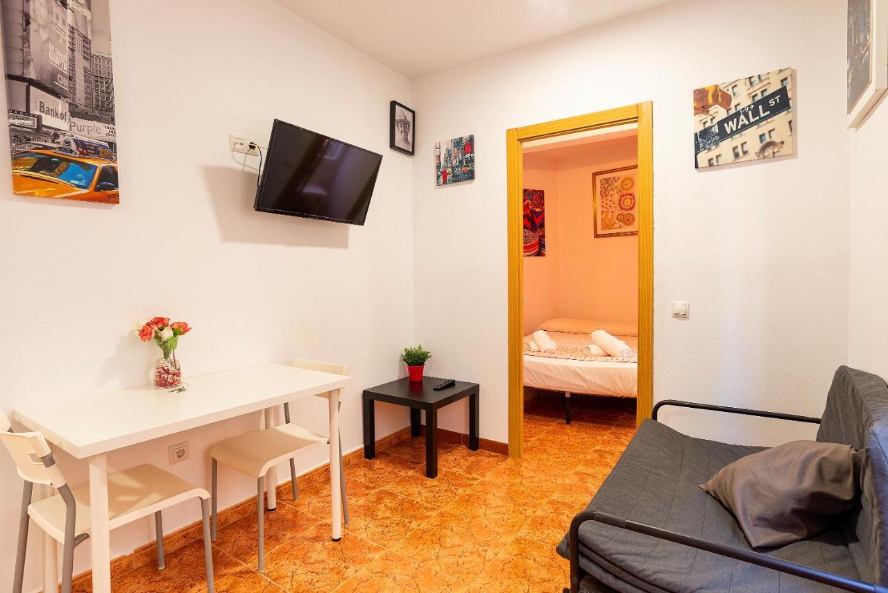 Soho Rooms Citycenter, Young People Only Malaga Bagian luar foto