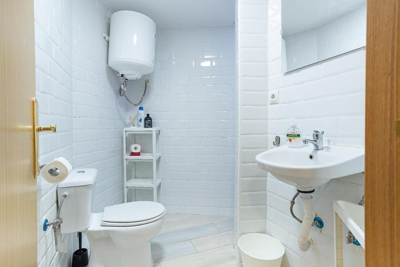 Soho Rooms Citycenter, Young People Only Malaga Bagian luar foto