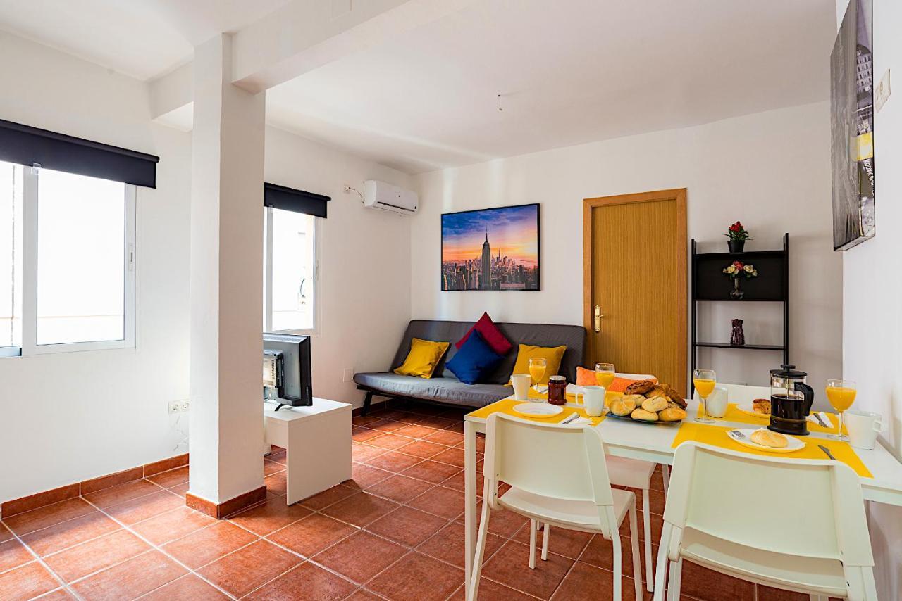 Soho Rooms Citycenter, Young People Only Malaga Bagian luar foto